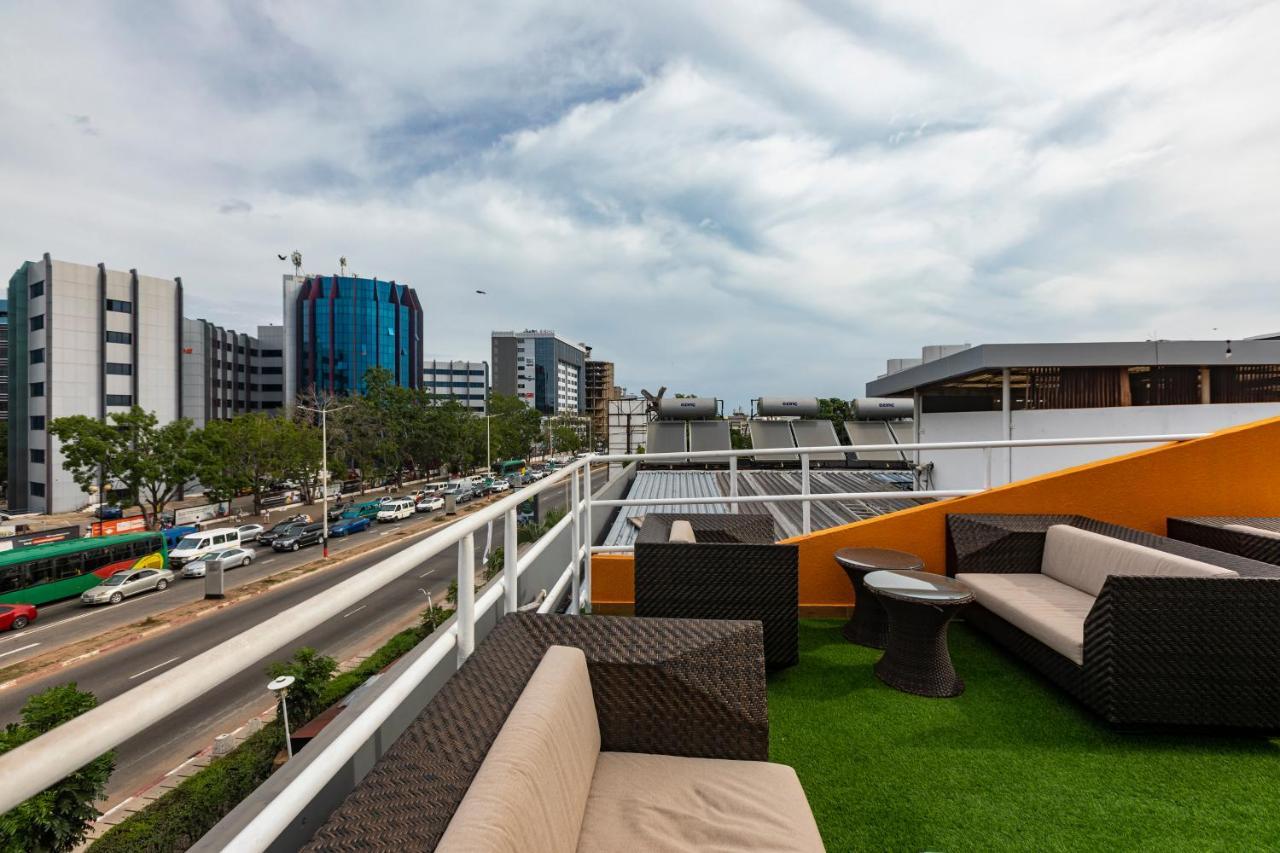 Airport View Hotel Accra Exterior photo