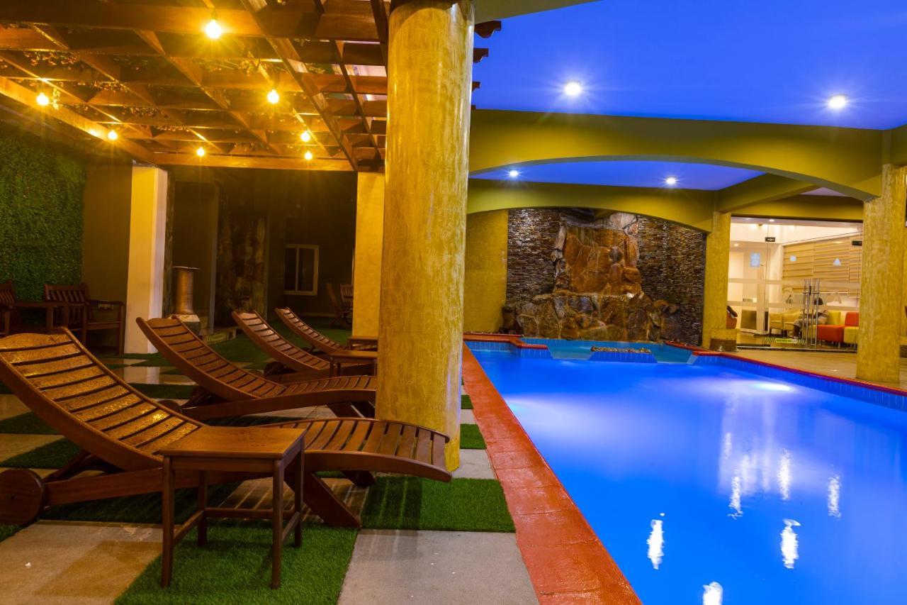Airport View Hotel Accra Exterior photo